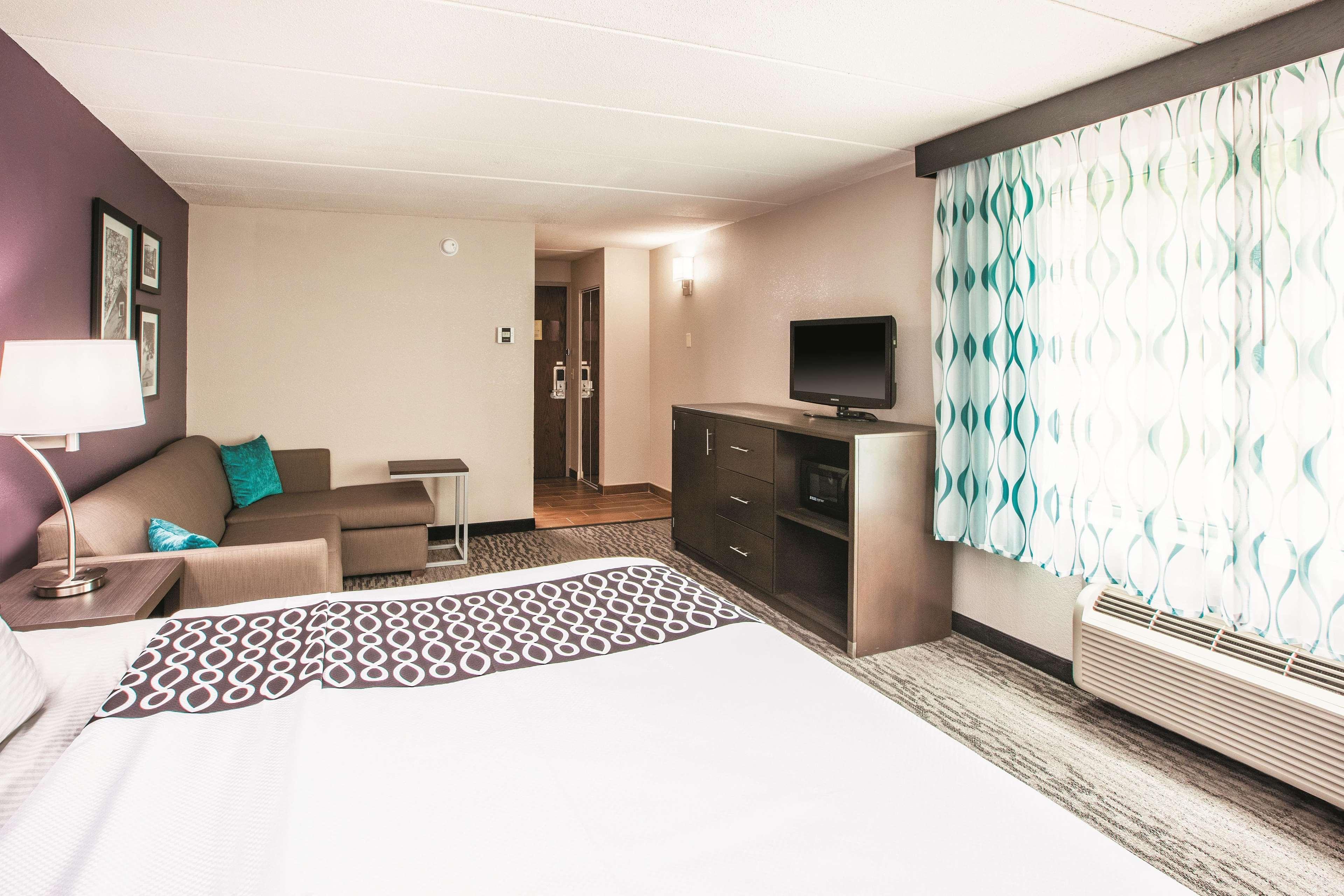 Hotel La Quinta By Wyndham Sturbridge Esterno foto