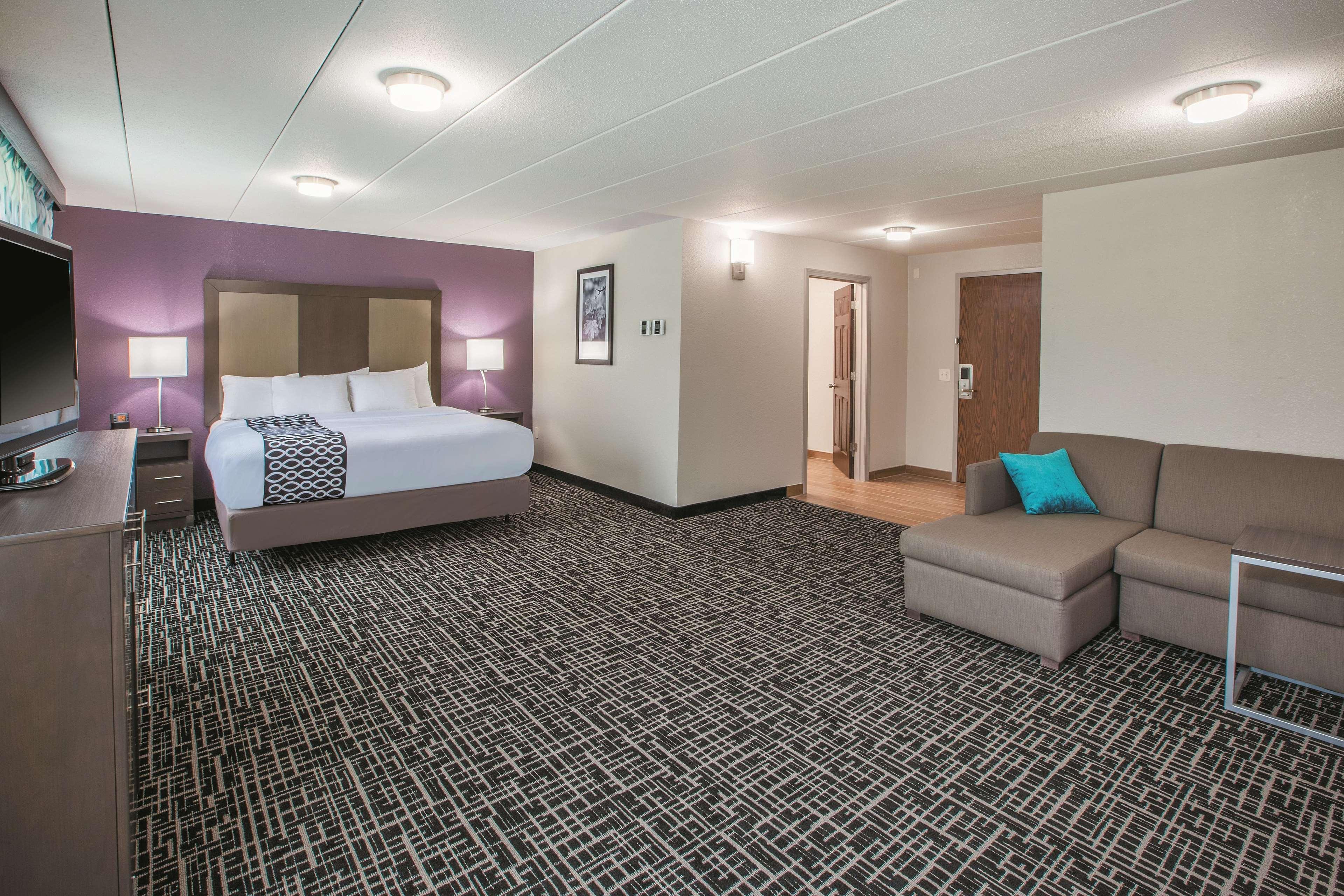 Hotel La Quinta By Wyndham Sturbridge Esterno foto