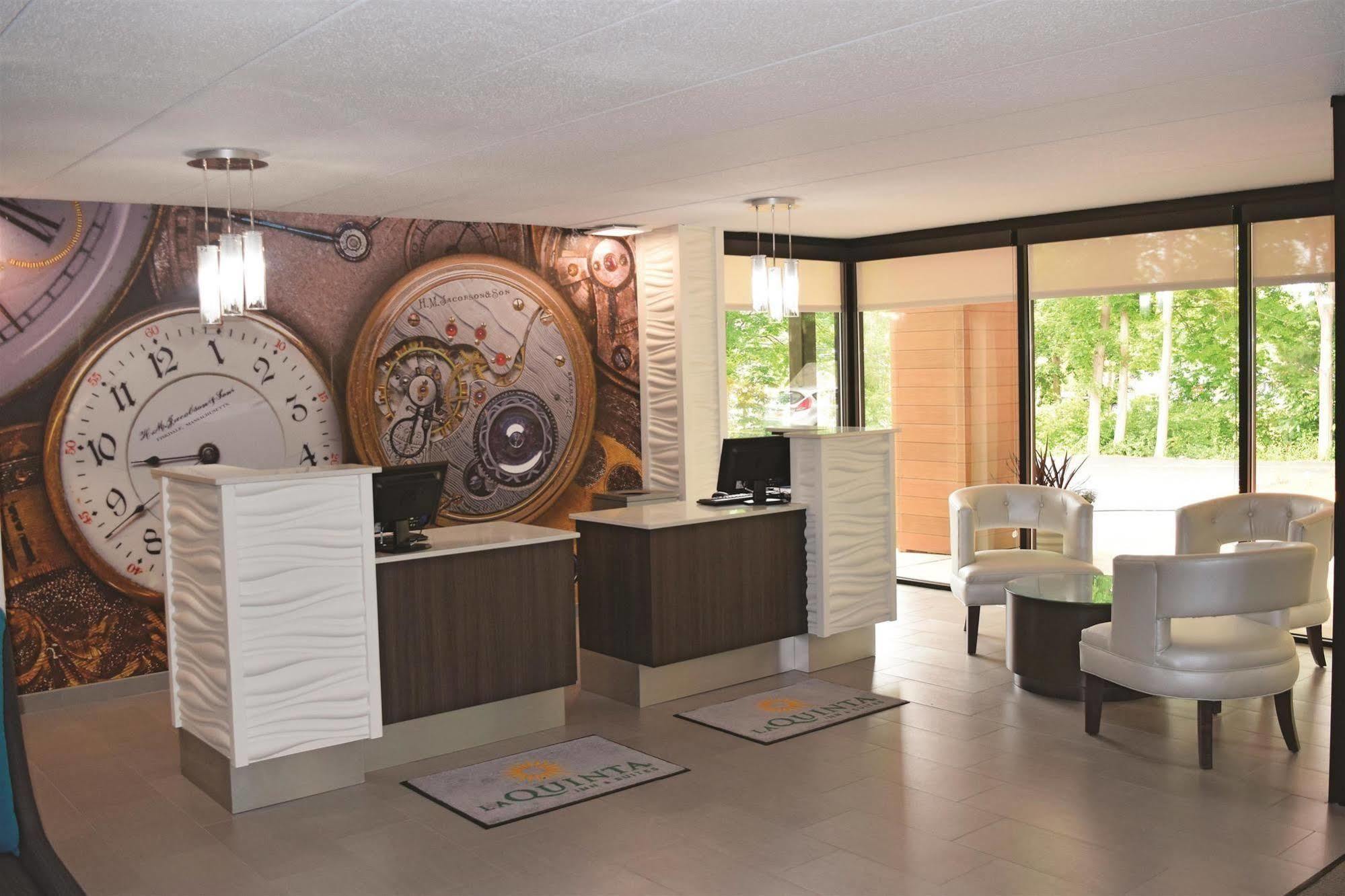 Hotel La Quinta By Wyndham Sturbridge Esterno foto
